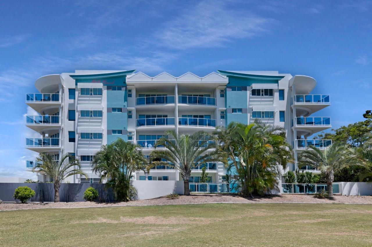 Koola Beach Apartments Bargara Esterno foto