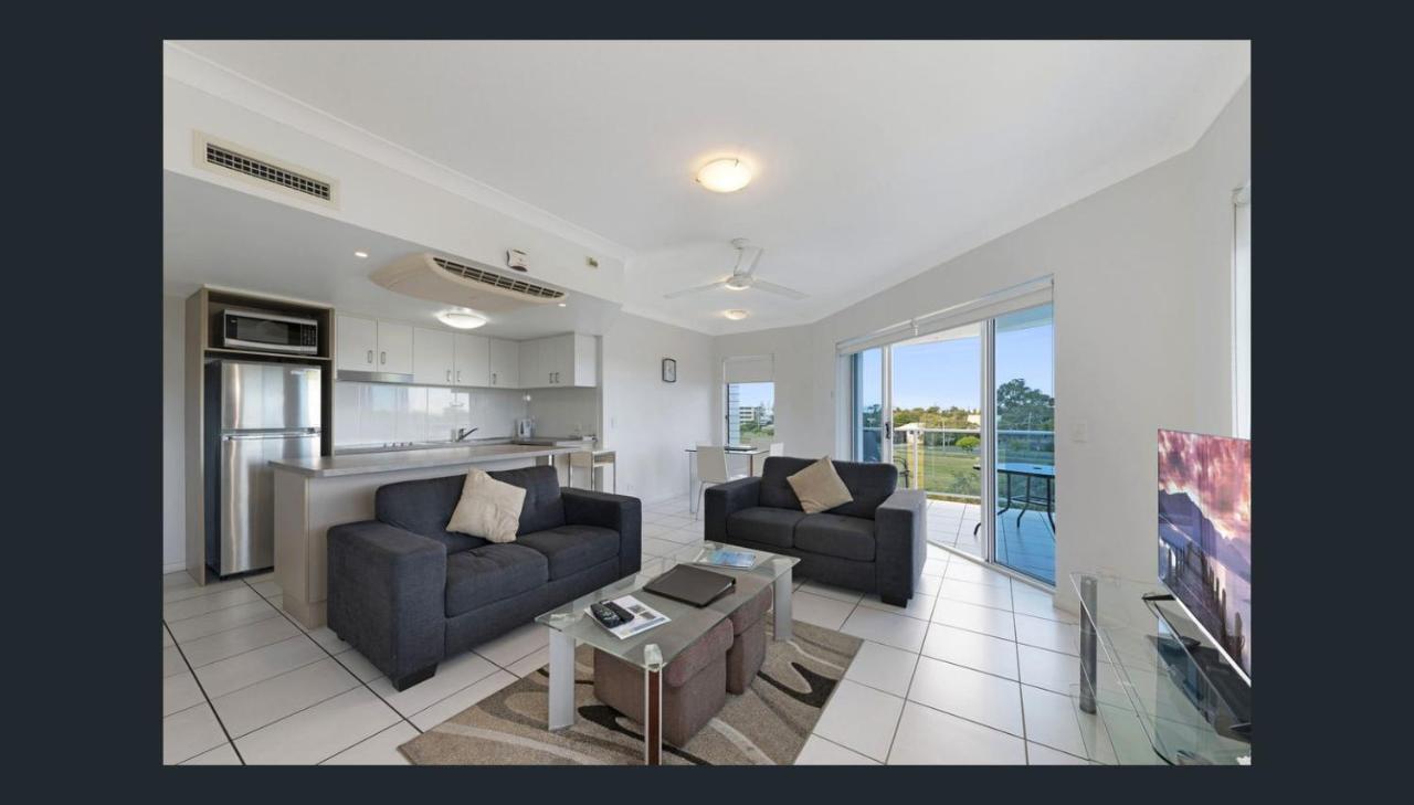 Koola Beach Apartments Bargara Esterno foto