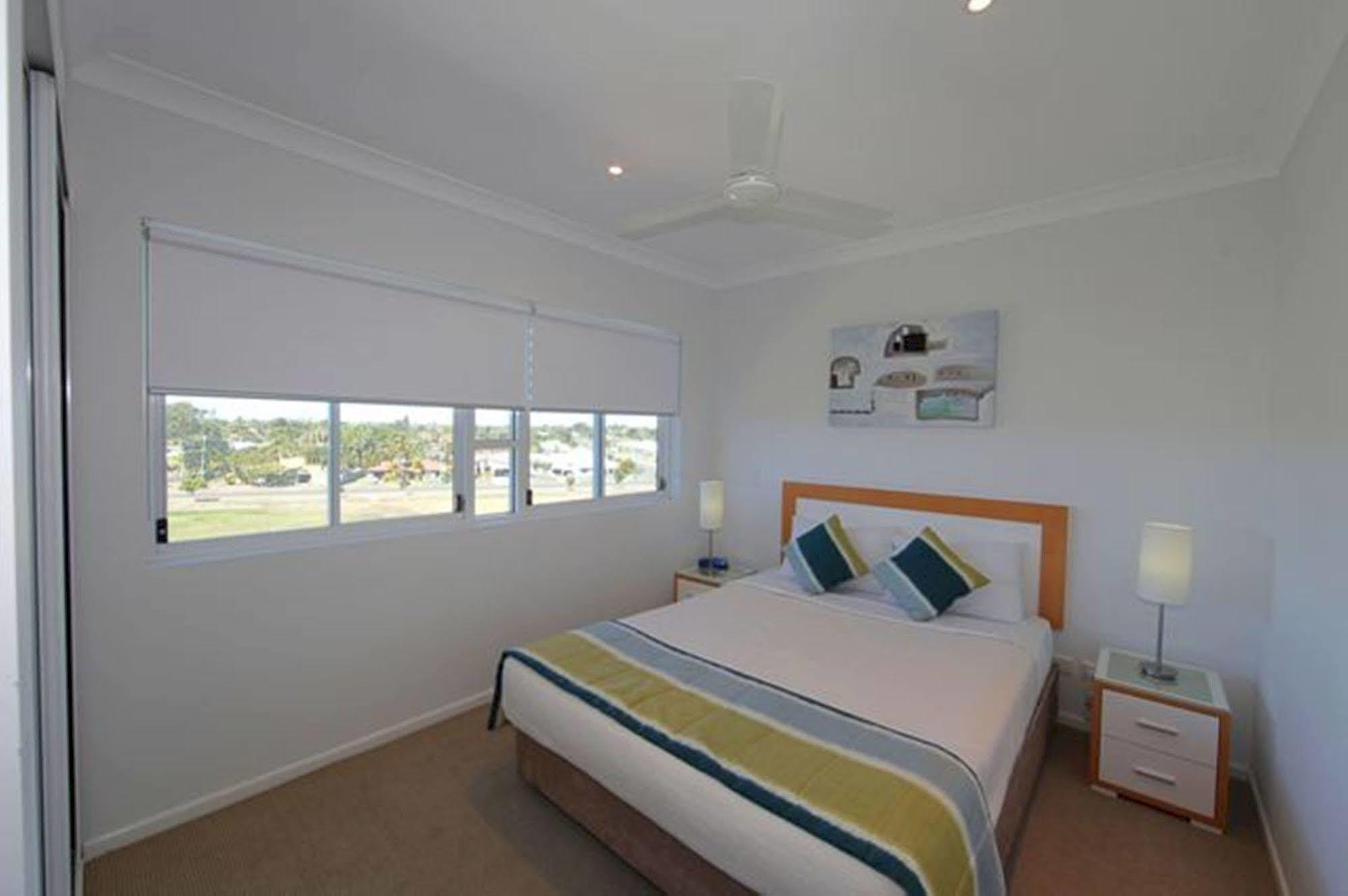 Koola Beach Apartments Bargara Esterno foto